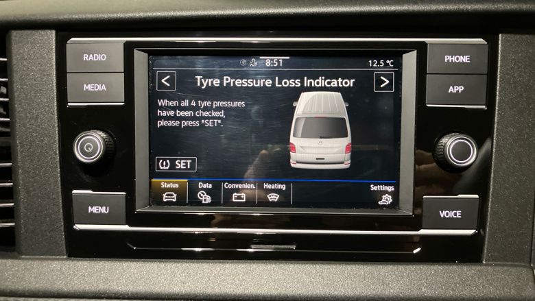 Volkswagen Transporter T30 Swb Diesel 2.0 TDI 150 Highline Kombi Van